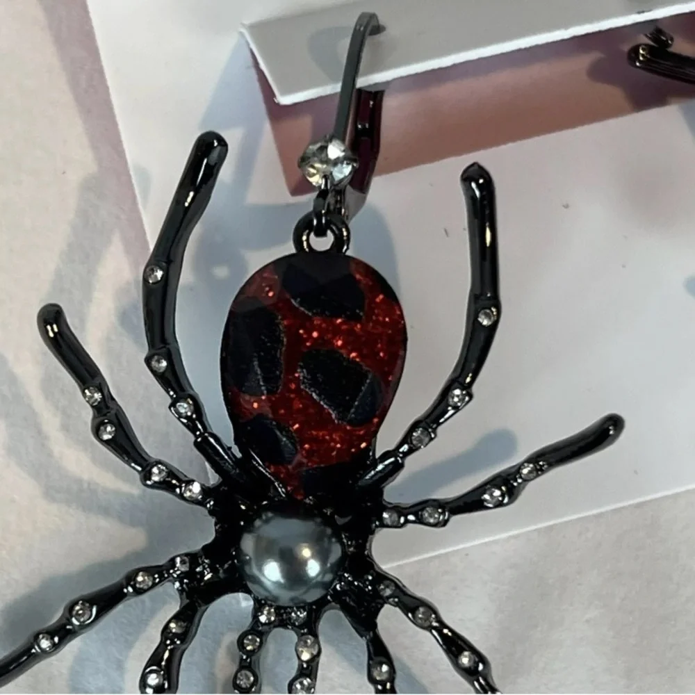 BETSEY JOHNSON Halloween Black Widow Spider Crystal-Studded Earrings NEW NWT - Picture 4 of 7